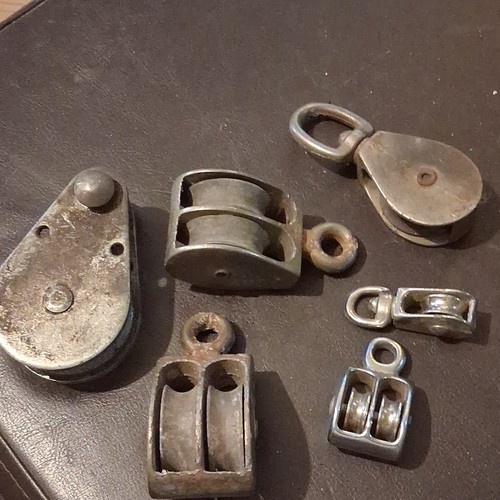 Metal lifting pulley - block, /